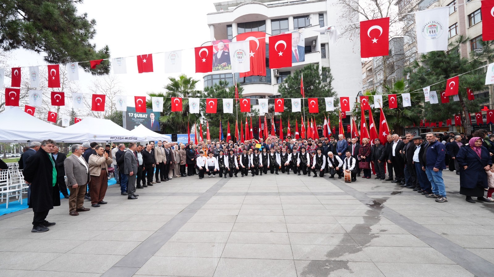 Da6852Ca 17Ee 41A4 B043 A7B5B7F33Cbb