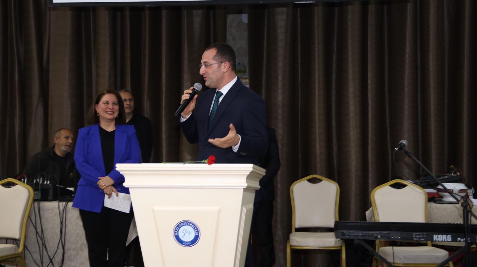 E4736A83 2F19 408A 900B C9A5Afff8278