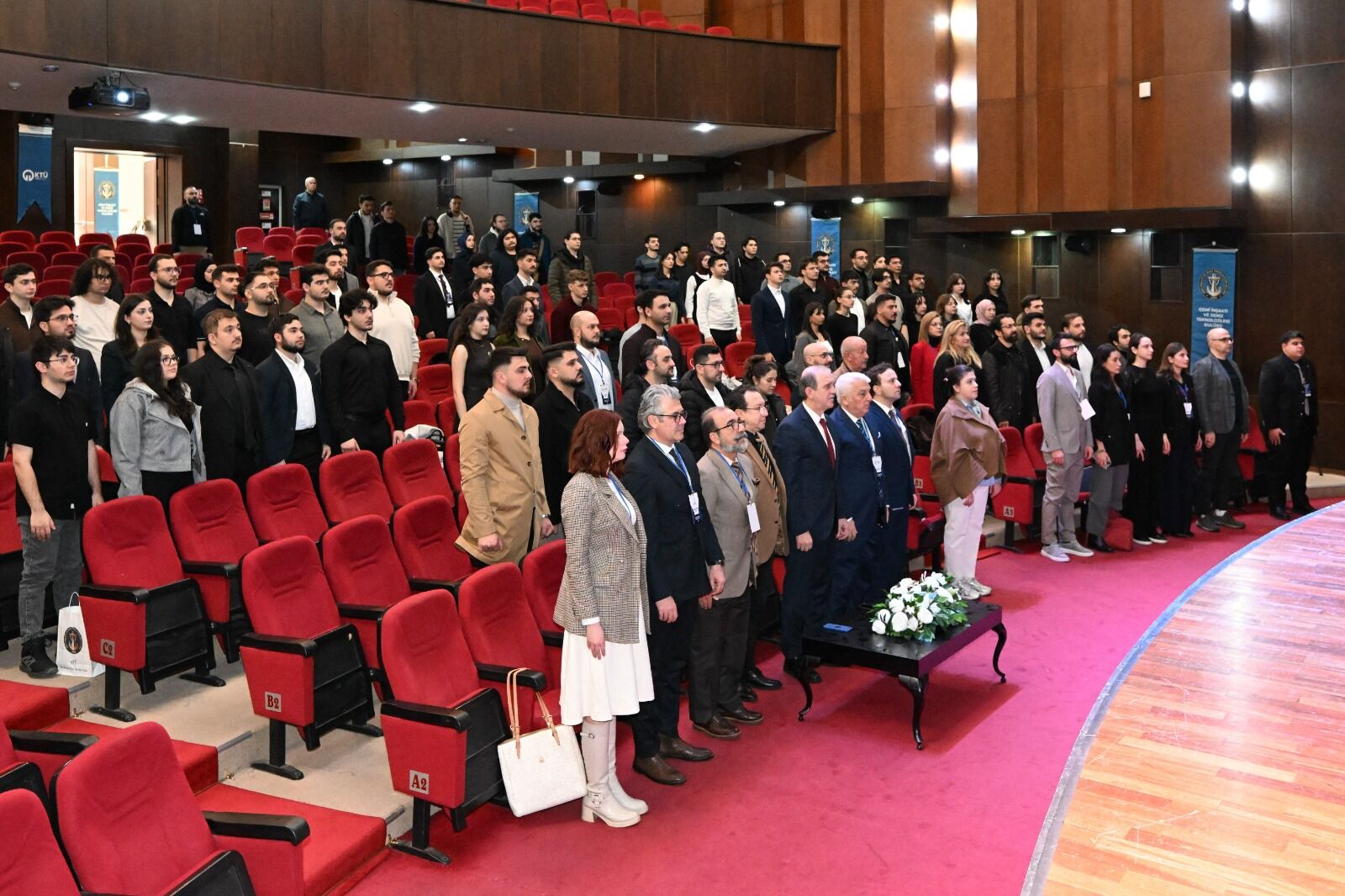 E5647461 8582 45Fd A4Ad Ede37018Fd00