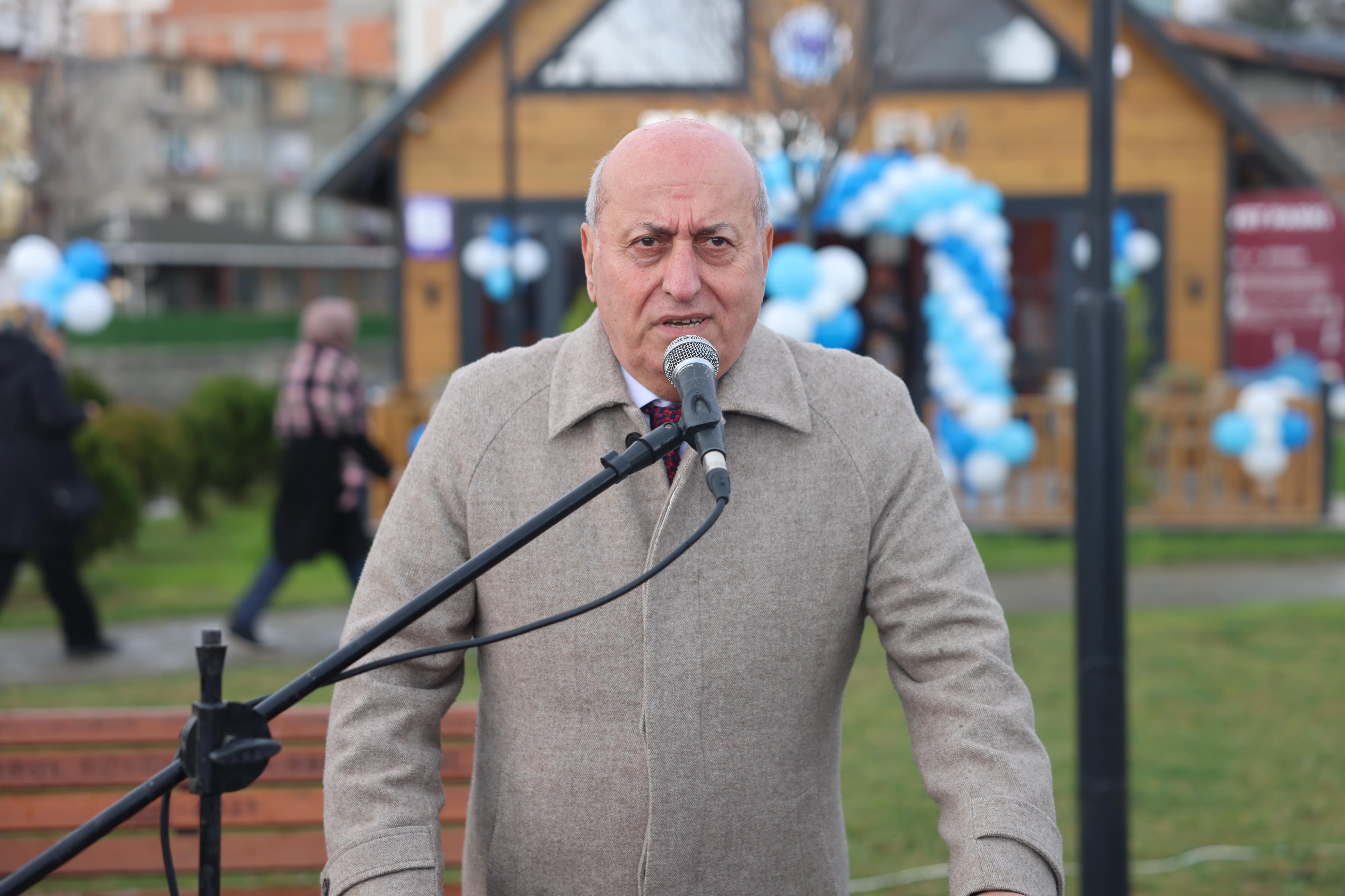 Eb1560F4 A2F3 4861 Ad25 12E0069Cc936