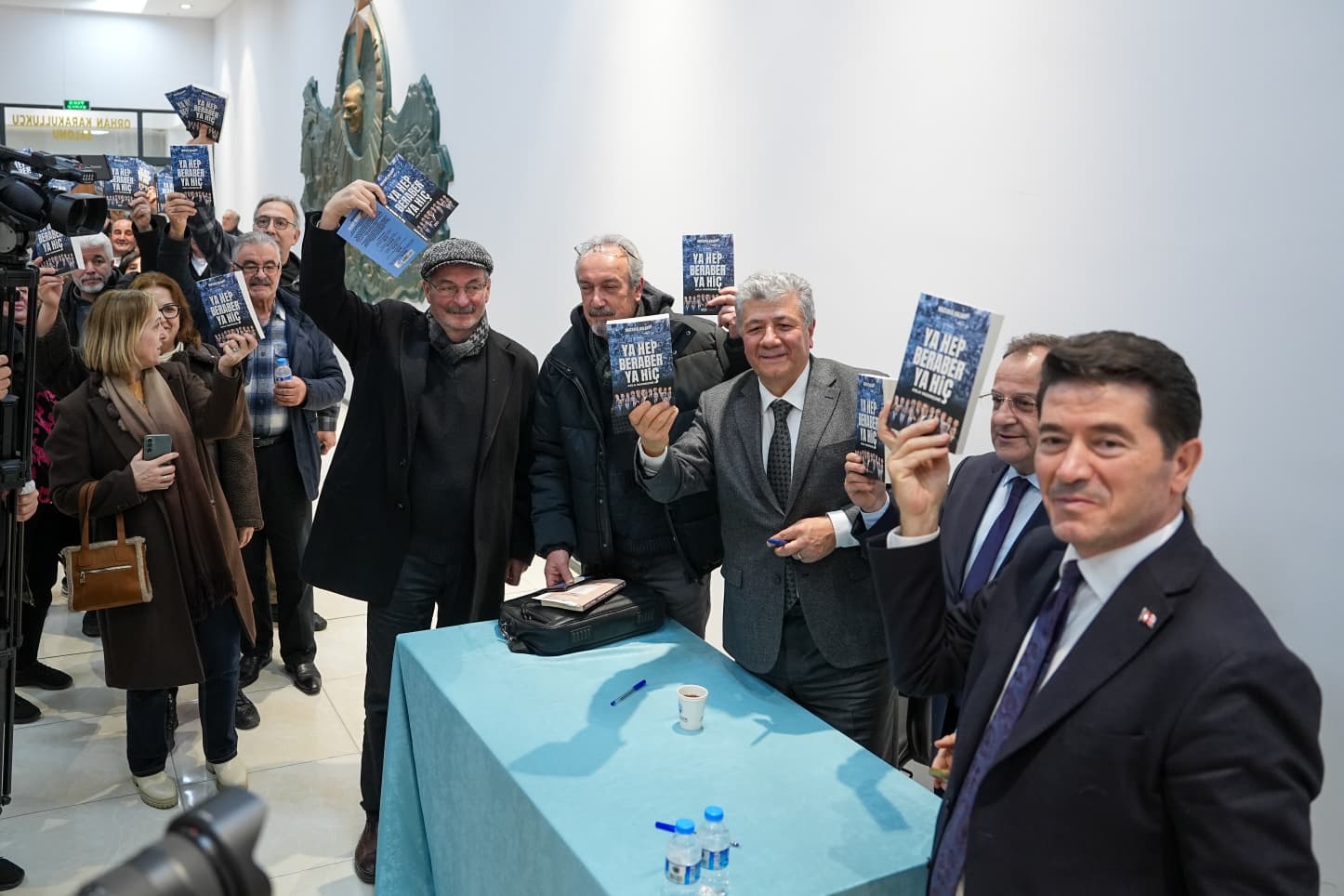 Ee227C5F A8Fa 481E B983 E4Cbe8A4Ffbf