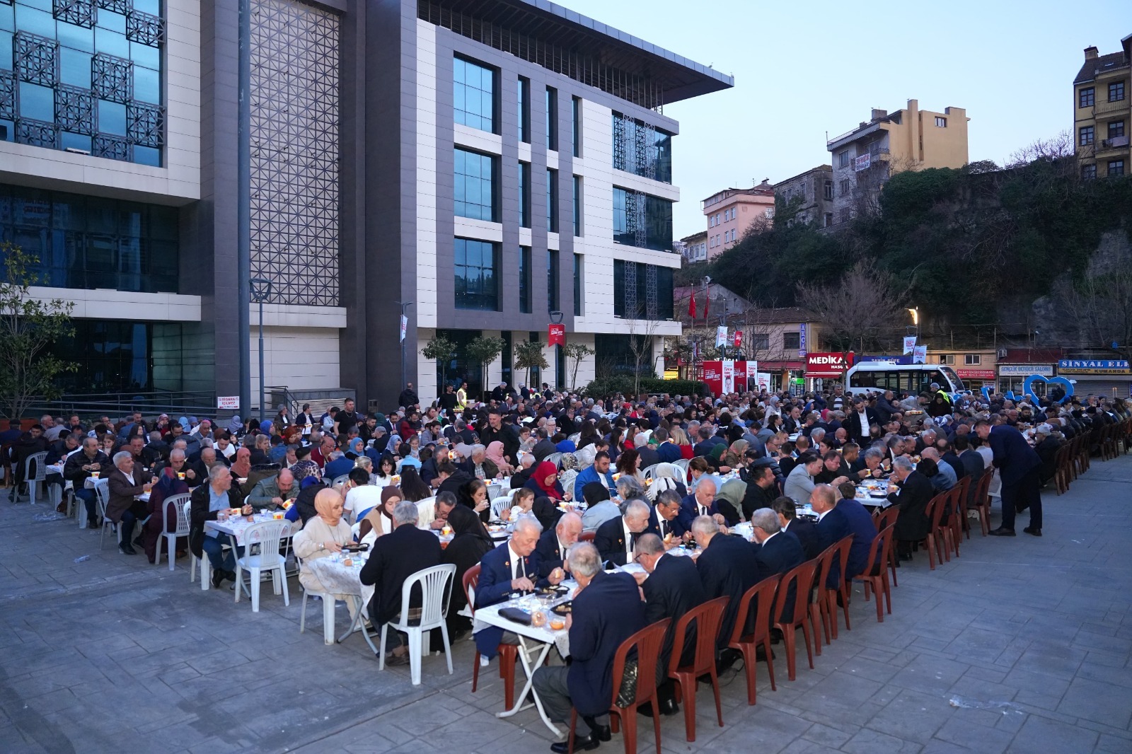 F2120604 Ff8C 403A A38F E60Fe148688B