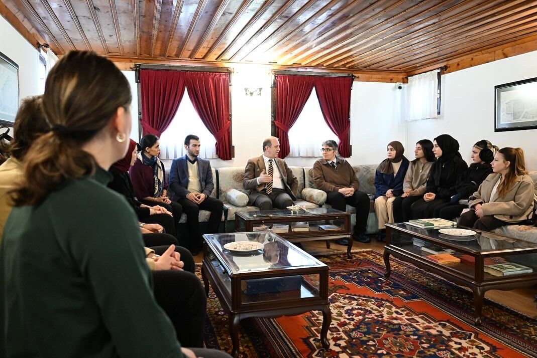 022 F E4 F2 F1 B E 4 B A3 B C B E 28 B682 E7 B F C C