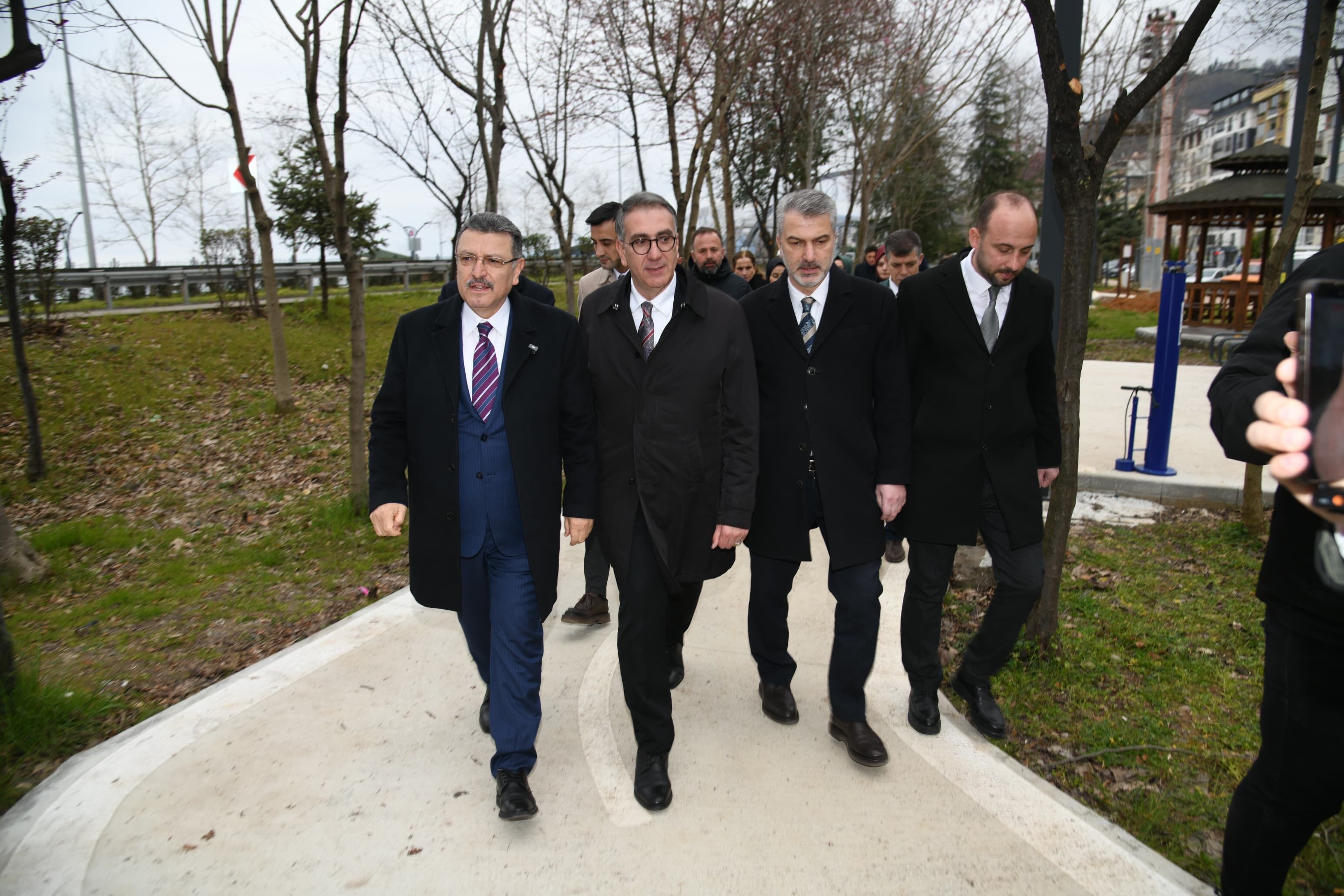 06534F03 F85F 4Aea 91Aa 4250B2F8E4Db