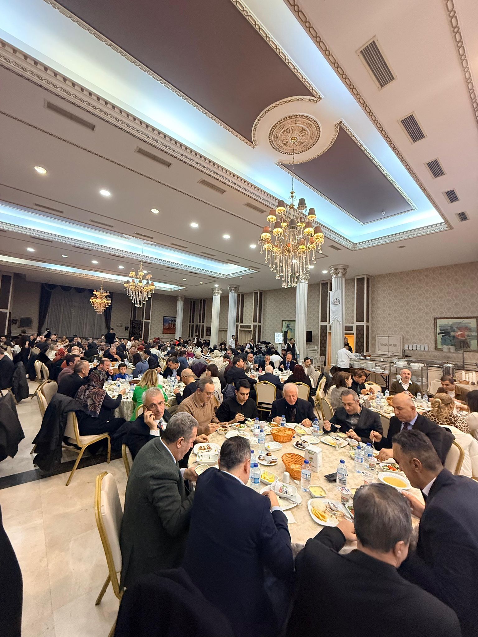 2Cb5D857 D353 4747 Ba02 21C3475F7Ab5