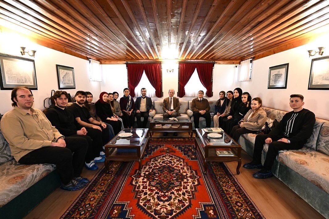 32 B2 B F D E 2219 4492 87 D B 71 E B808 B2138