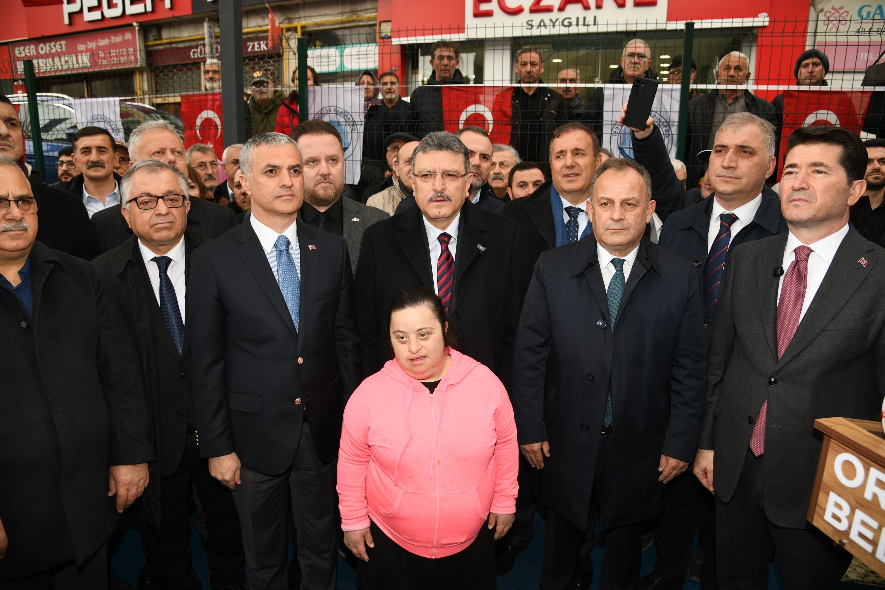 3Ebc0787 Dd04 4622 B27C 685Cff64Dc5D