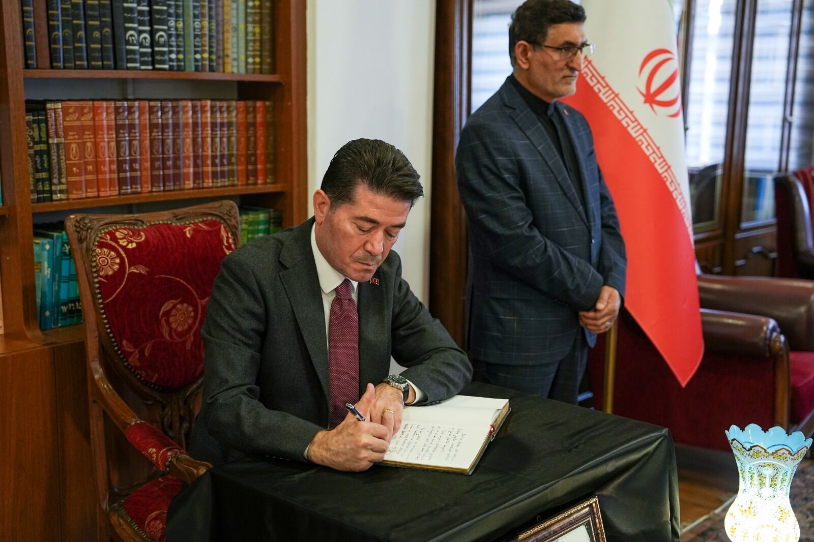 3F189De7 62Ab 4594 Af30 E24C56662Aa7