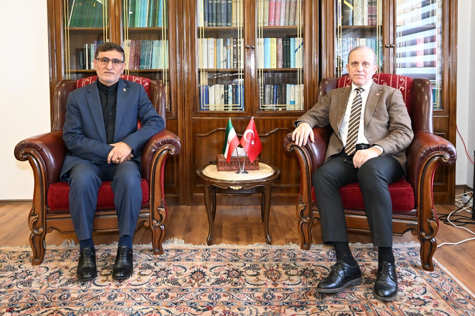 43436B77 8Aa4 426F A8D7 8Faf5F3855Ae