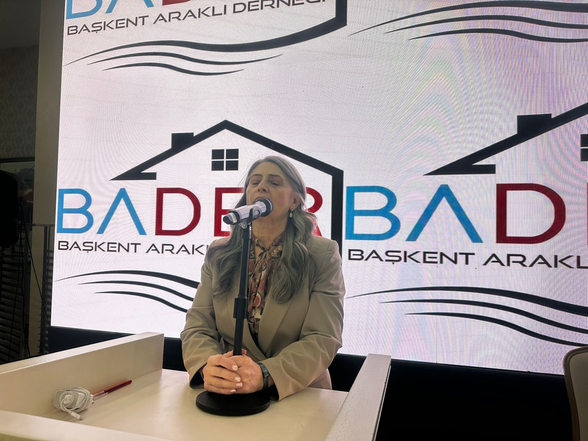 46Bf29Be Bbaa 4551 9D0D 0A9Ac6484Ab0