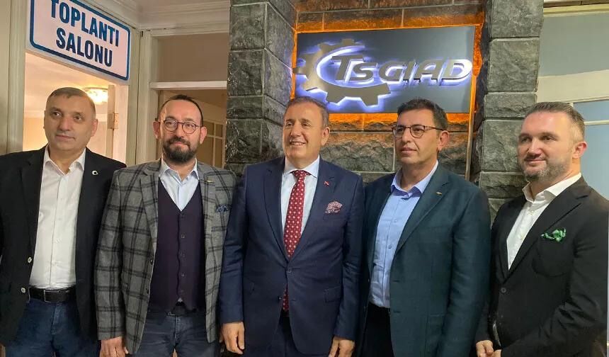 4Ddc9242 Ac85 4B20 B800 Cc7F327F686C