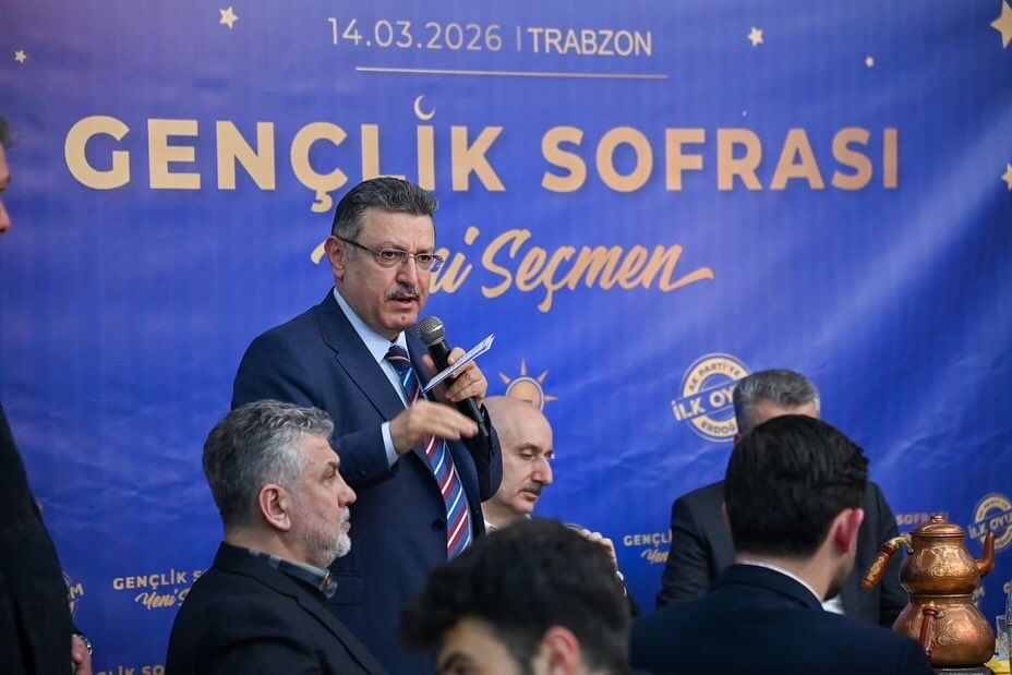 53 F8 B D D9 B46 4 B97 A D77 B E0 C8 B F A E592