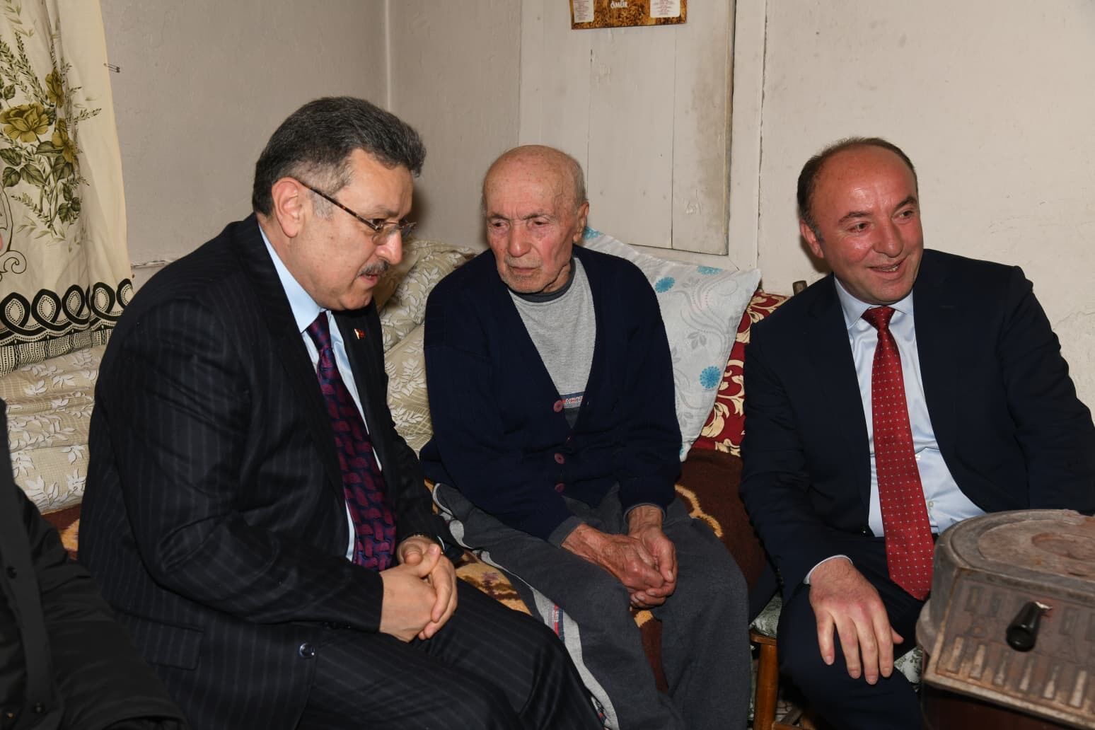 565A4B42 8E22 4Fdd A524 Af98F4A67870