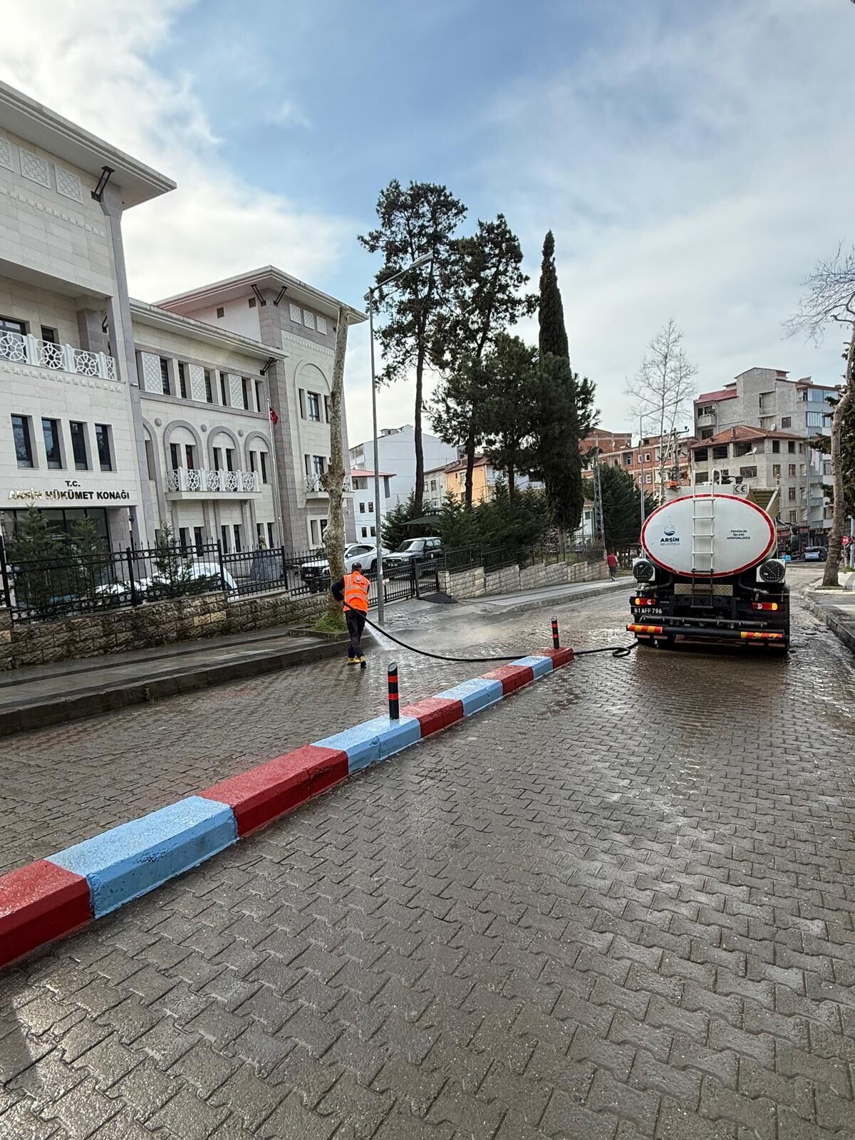 56799954 81F5 49E0 Bac5 5Bb6F6120064