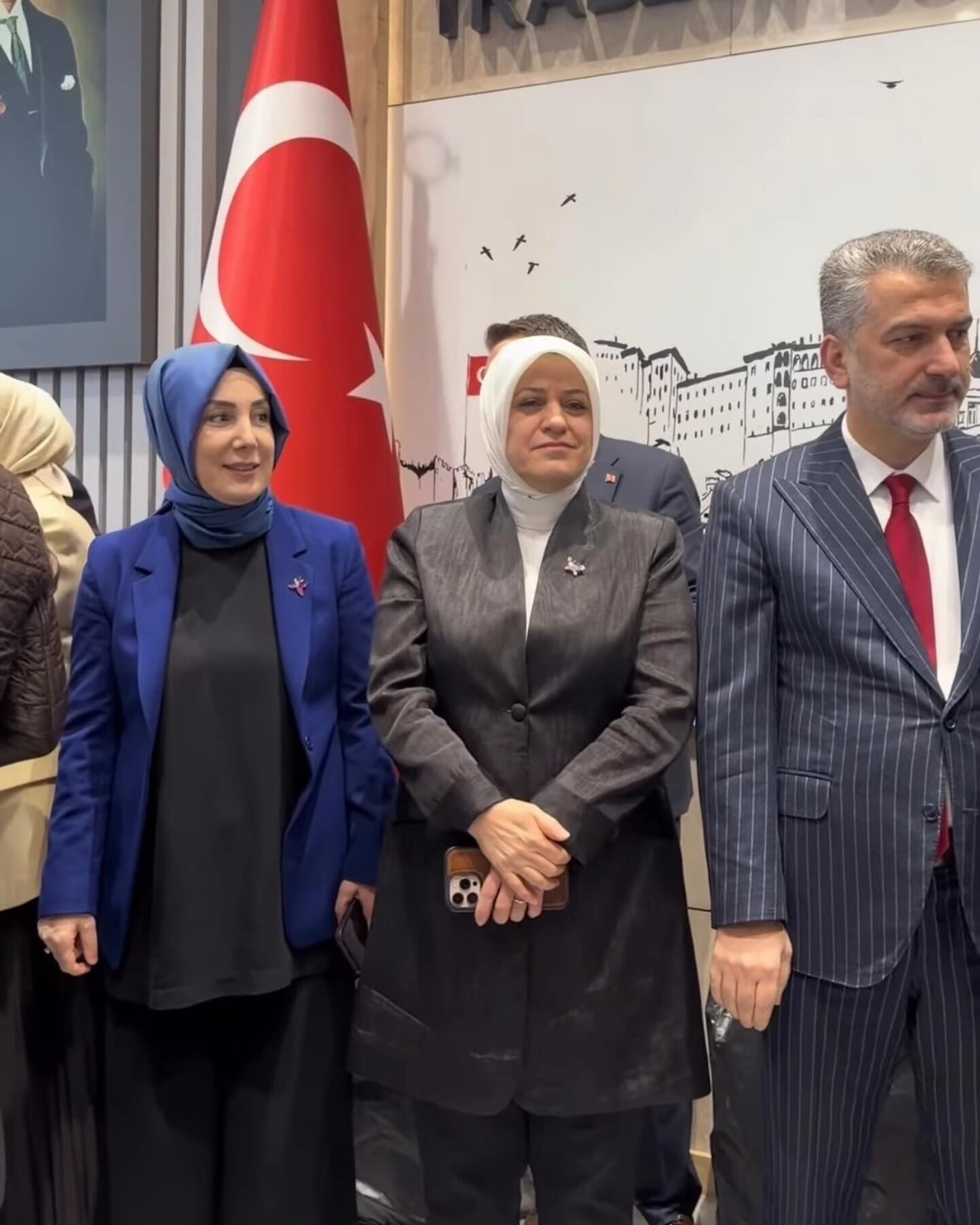 58788752 5681 4195 A B37 2 A E67 B8 A0 A80