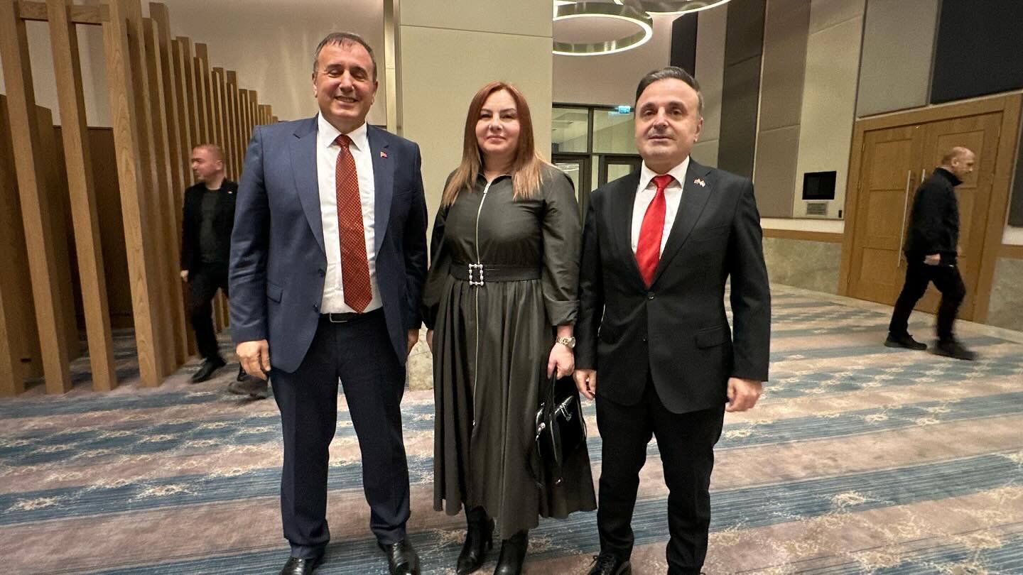 60 D010 B D 8 C90 4 F55 B D46 5185 B12738 C B