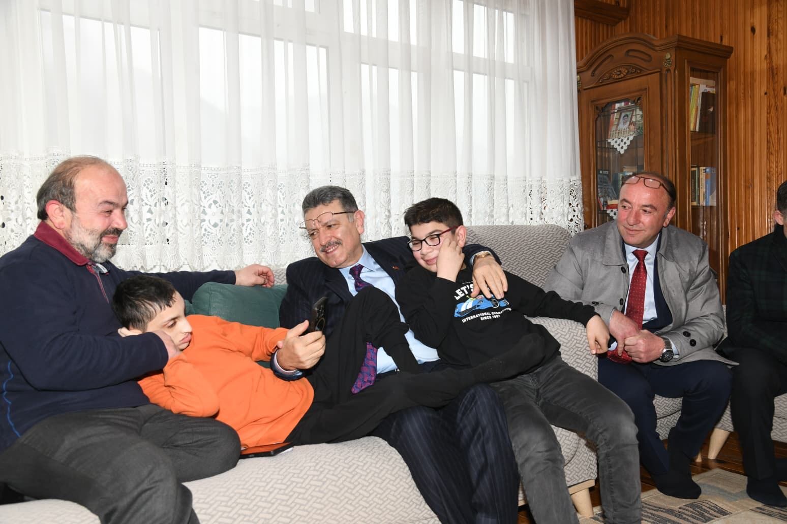 62A61817 4Fb2 47E1 897A D9E9Cb98De06