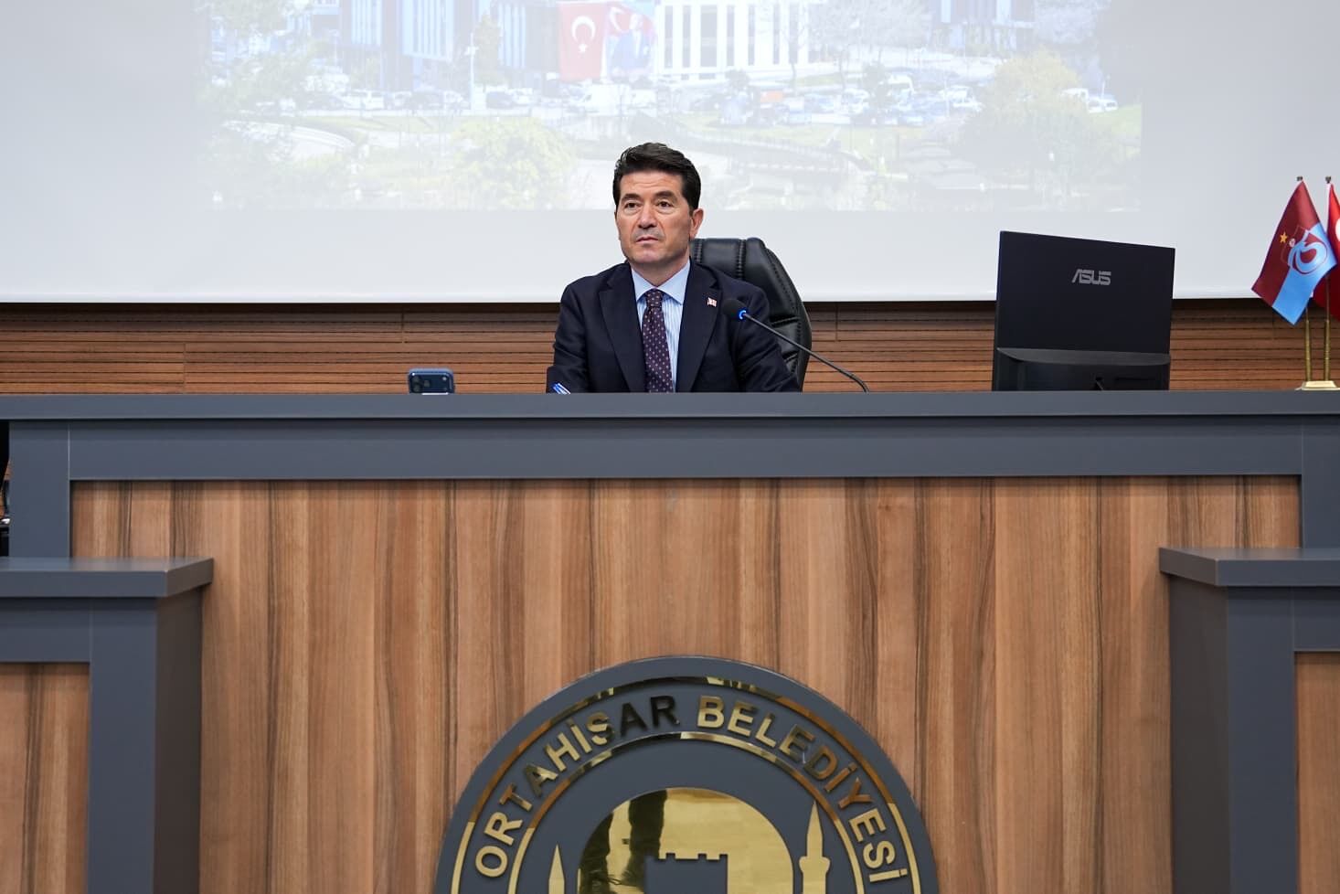 64F22408 8706 41D4 97E0 E0C0D24D183D