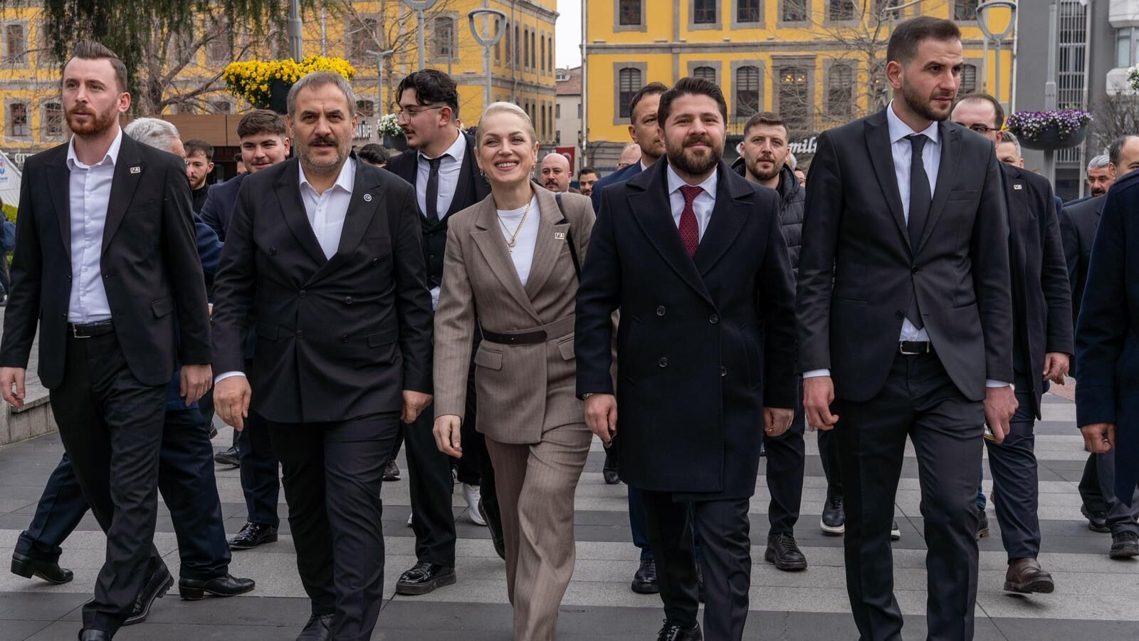 691826C8 B669 496A A4Cf Eabdce28198D