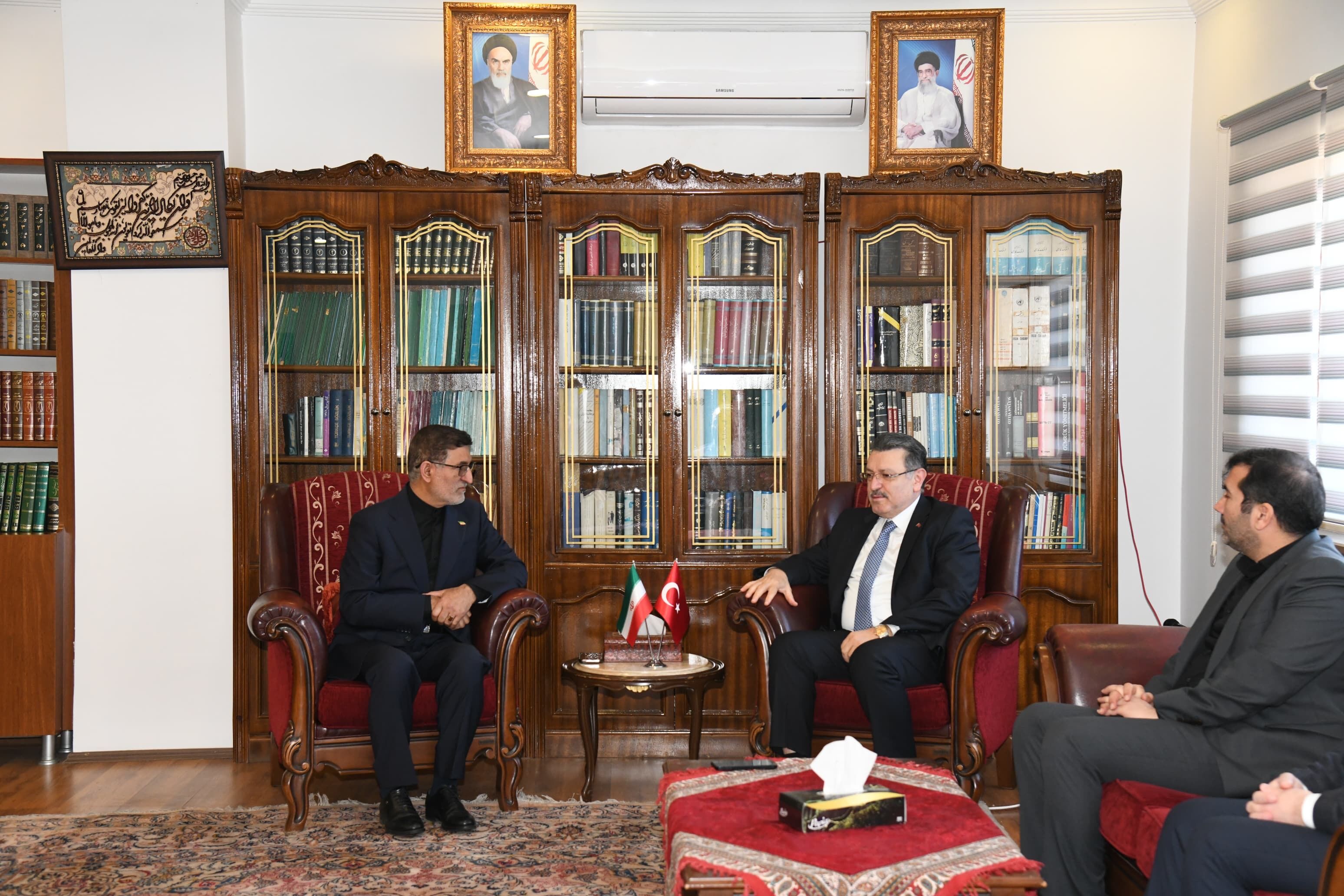 6F7A7Ca3 857C 41Fc B3B8 17B520A2D5Ab