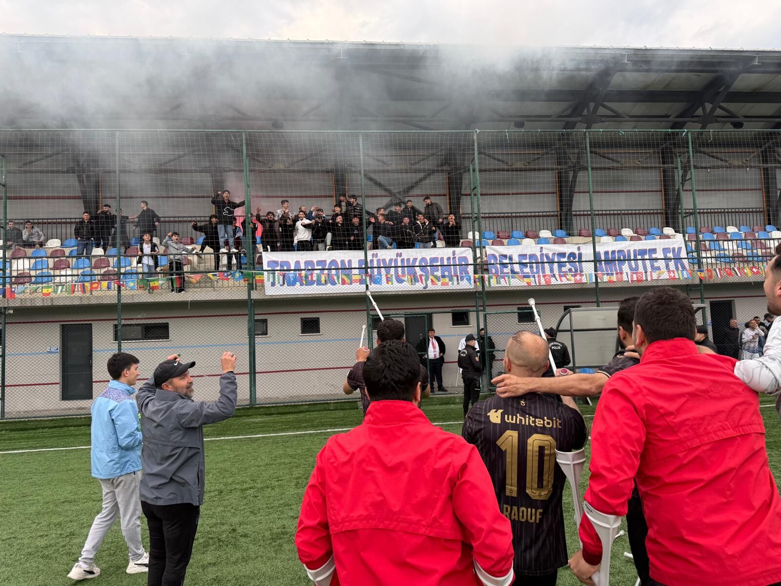 6Fda5B4D A300 4480 A3Ed 8D84E57288B7