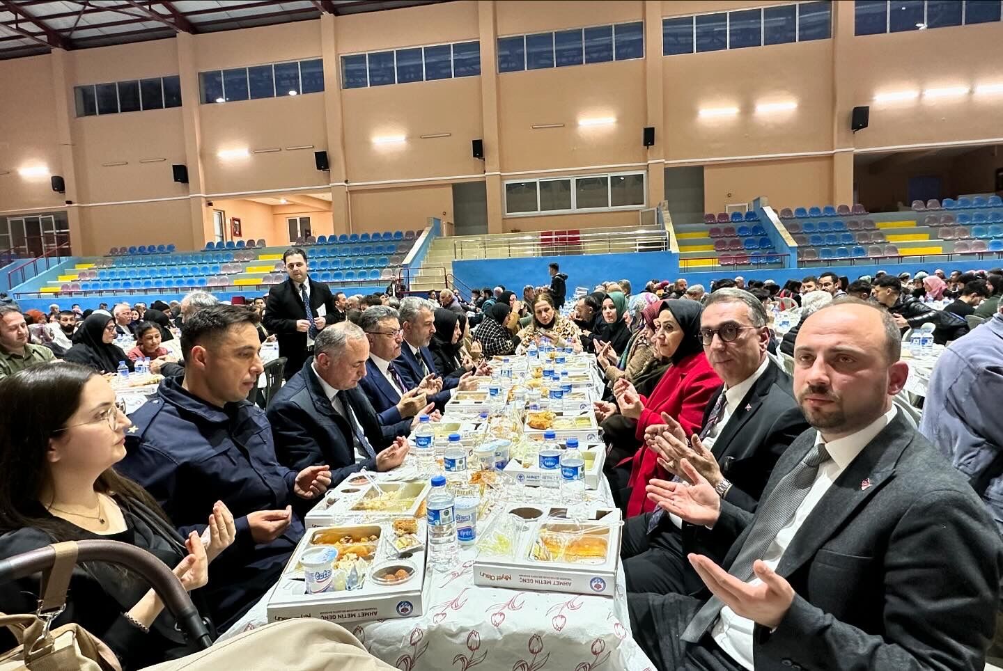 7 B B C D78 C 62 C4 4167 97 A E 079 F80 A73814