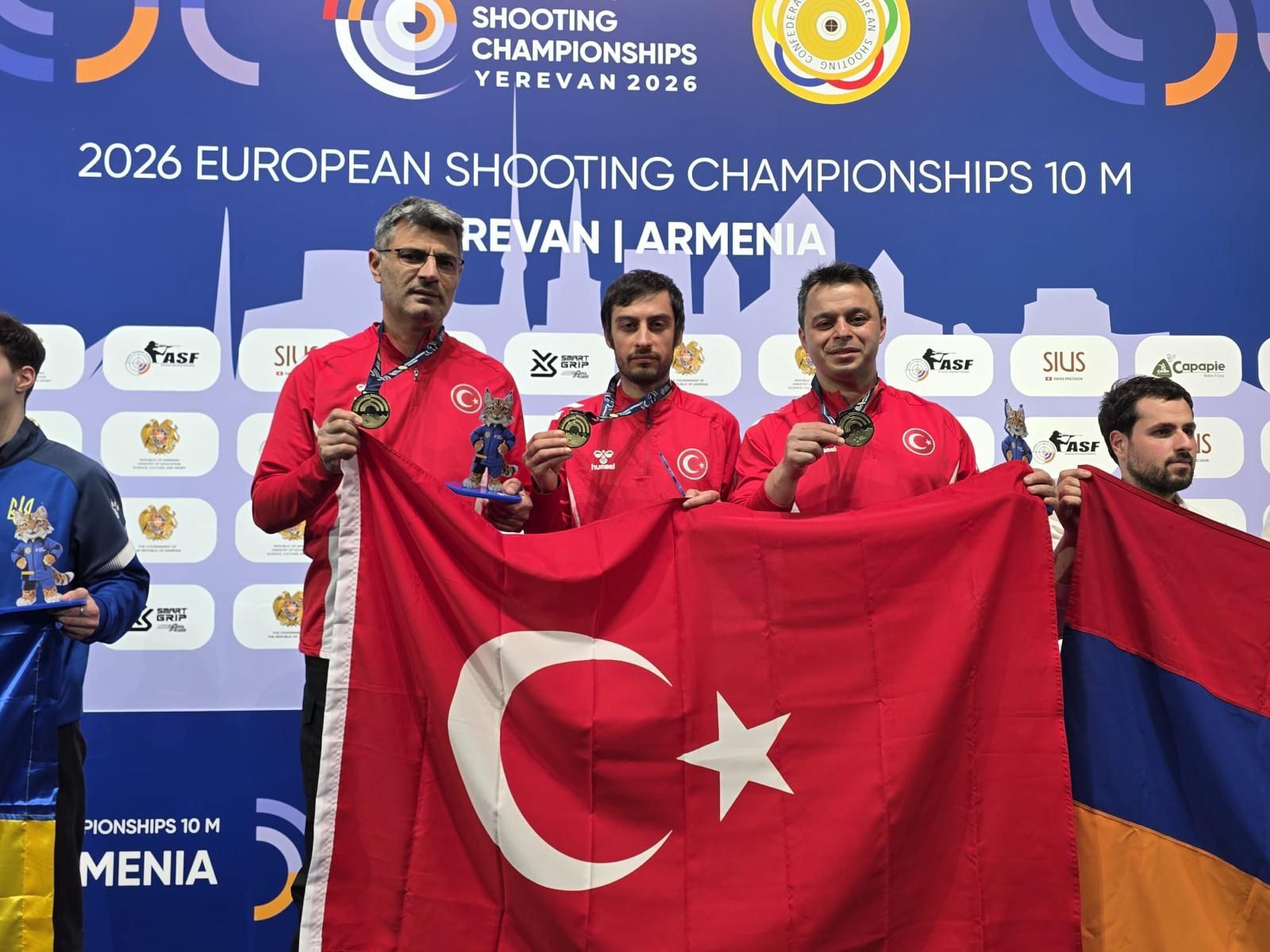 74853D0E Ba5C 4A40 8491 600B200Bc0E3