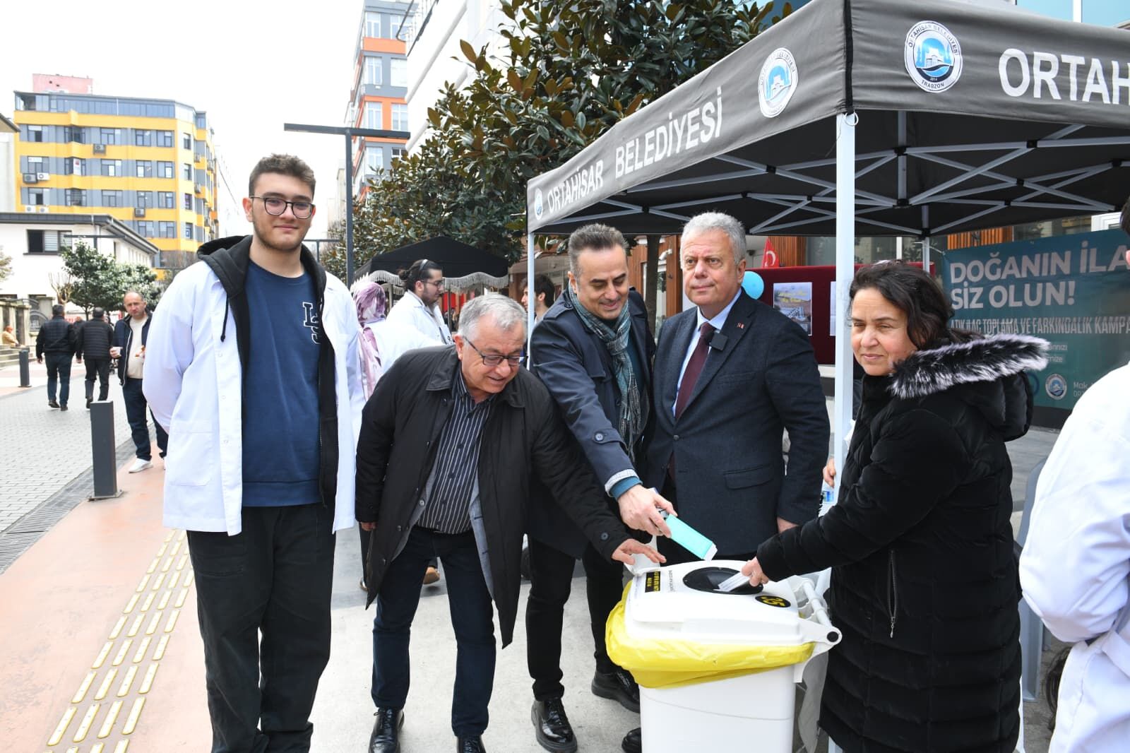 762B8F82 Be72 4546 8Da9 D903A5B22Cd4