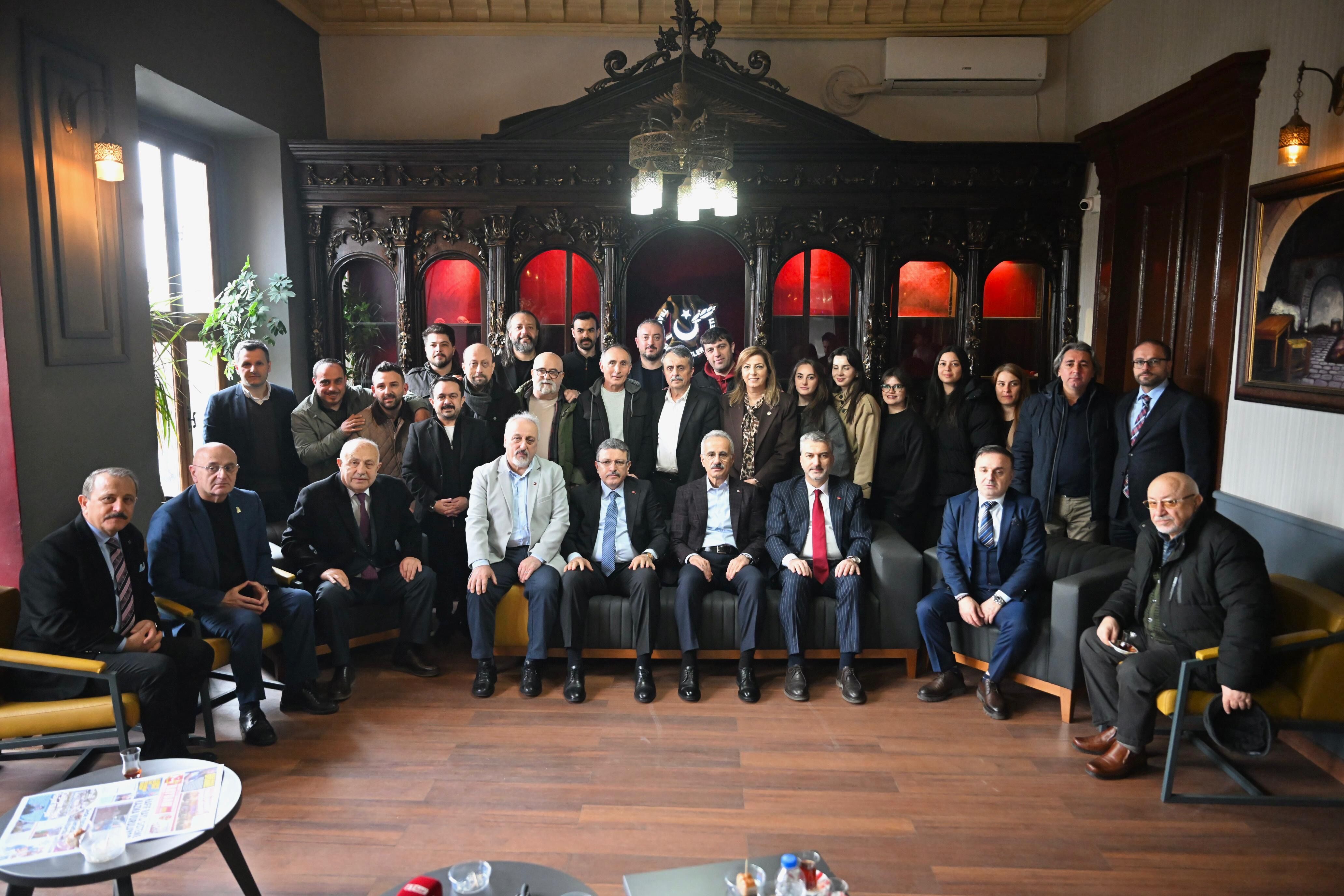 84B2Bf31 A8E0 46F1 Abe8 1901C290193F