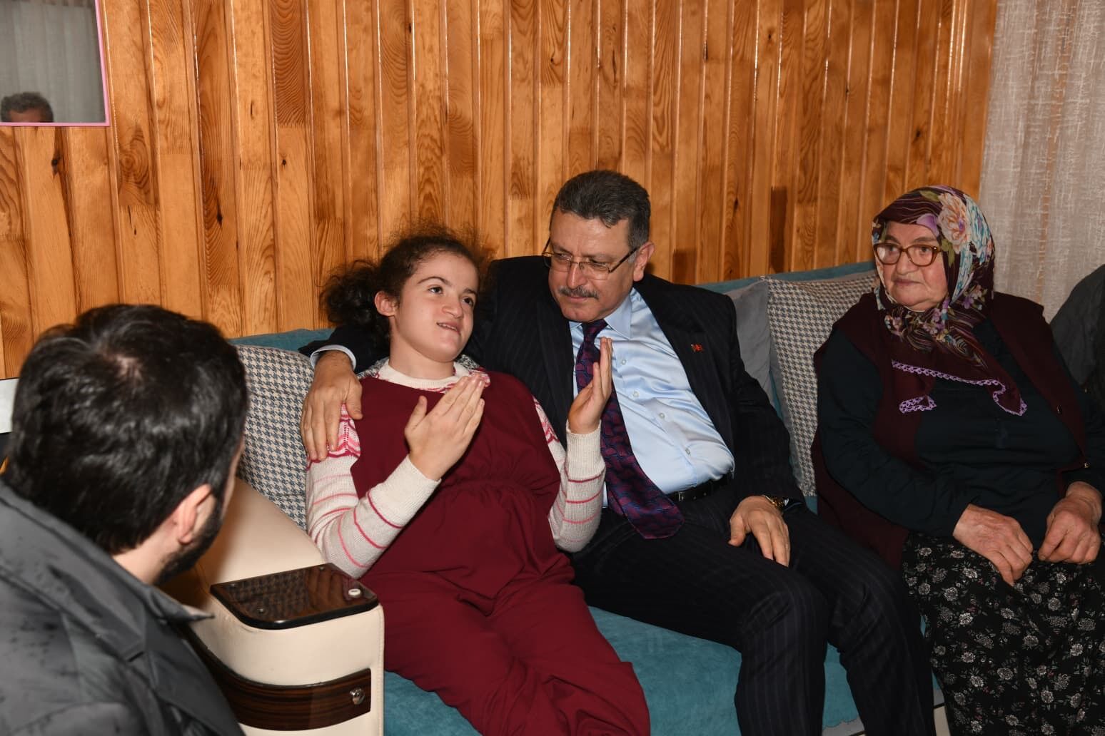 91F7A95D 0330 49A9 9E36 33F4853F75Fb