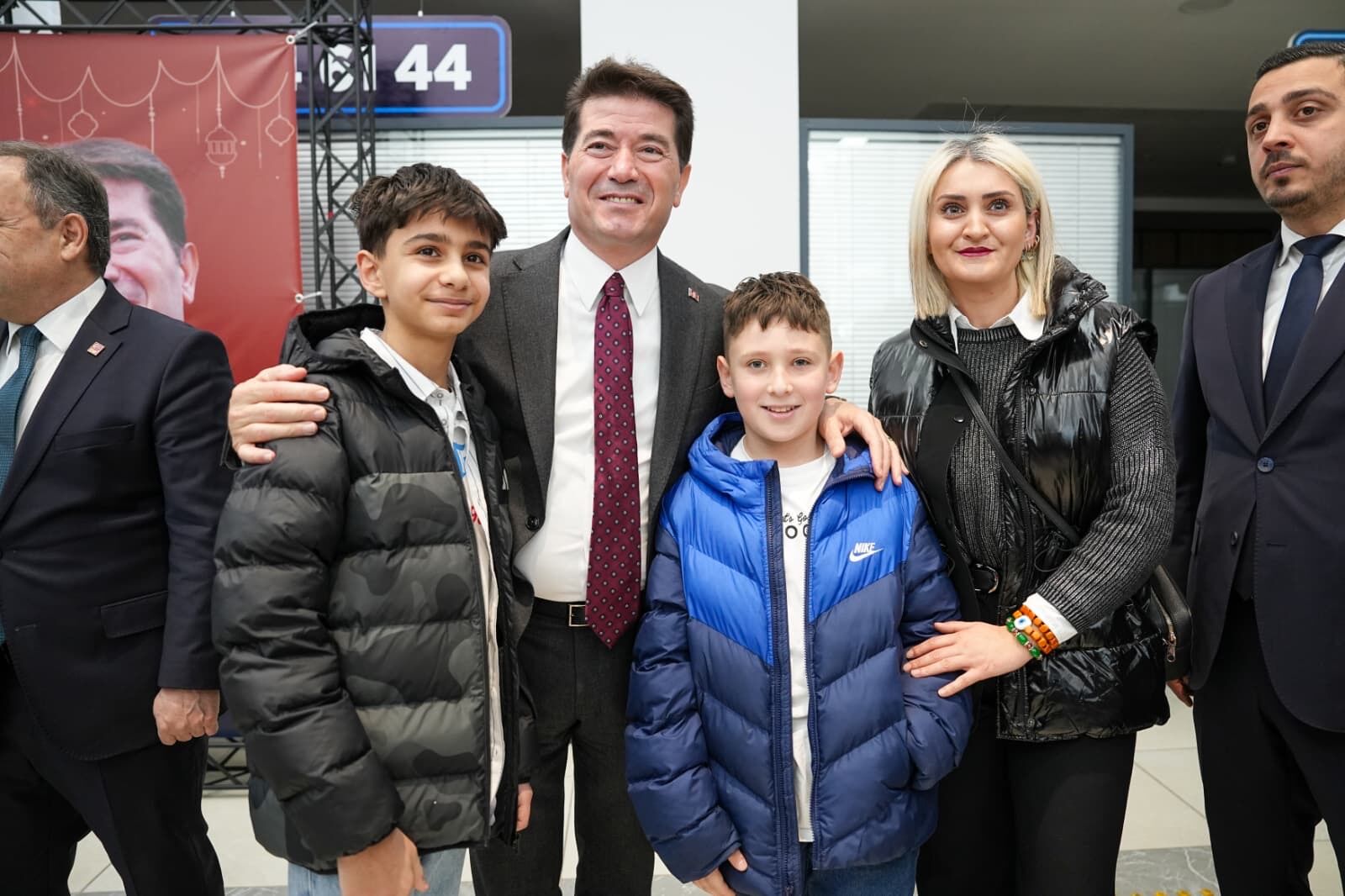 9D65076D 2897 465E 98Ea 88E3983078E0