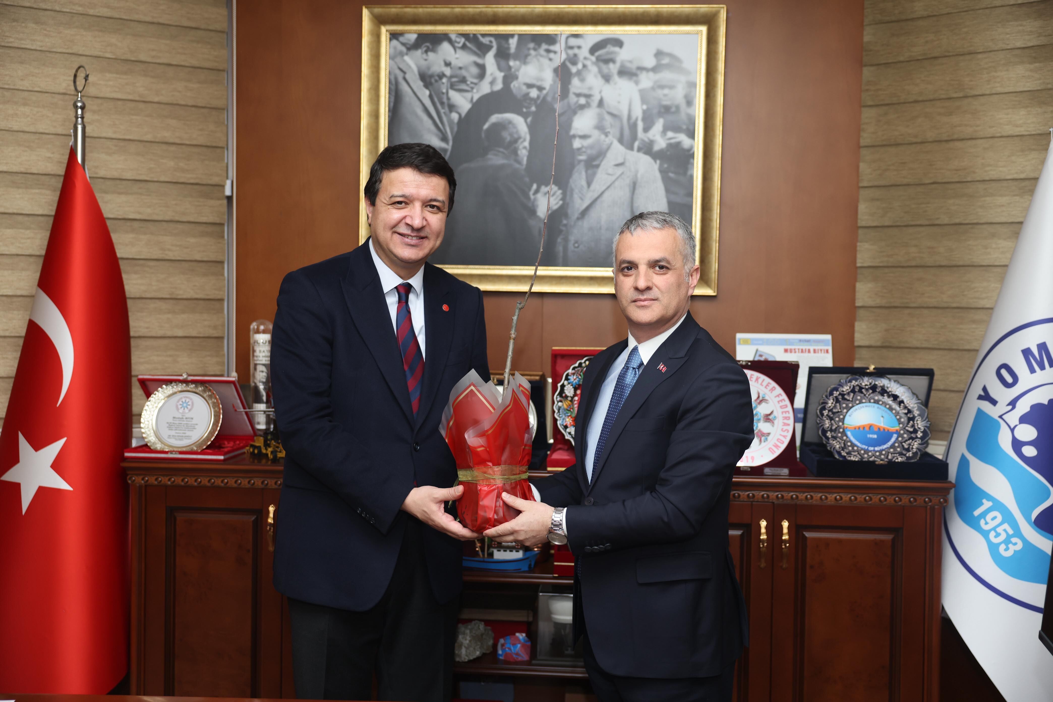 C1694F69 0F31 47F5 91A0 Ba2C47Adf320