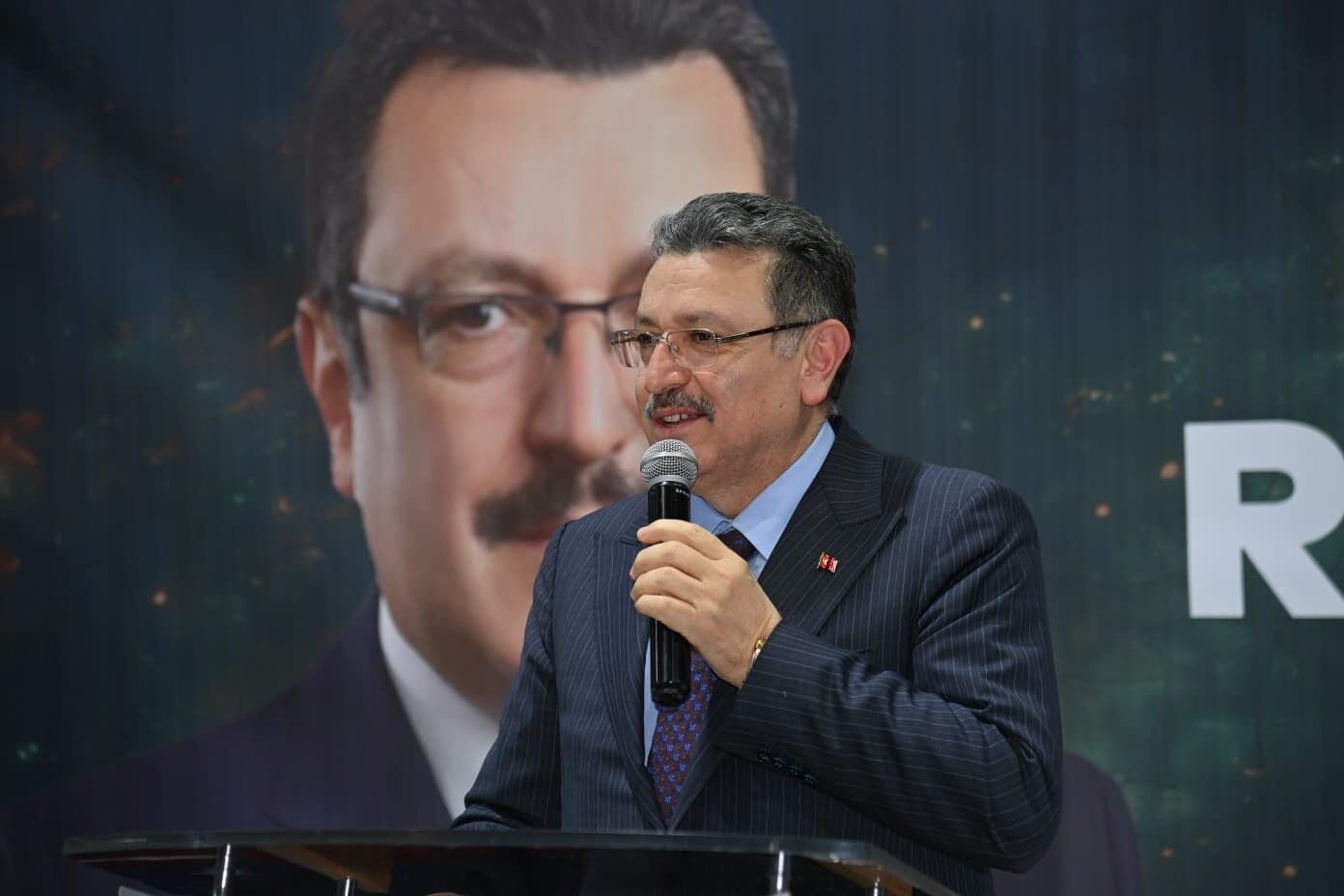 C2D414Db 06Ba 4538 87E9 778C8F3Ec7D2