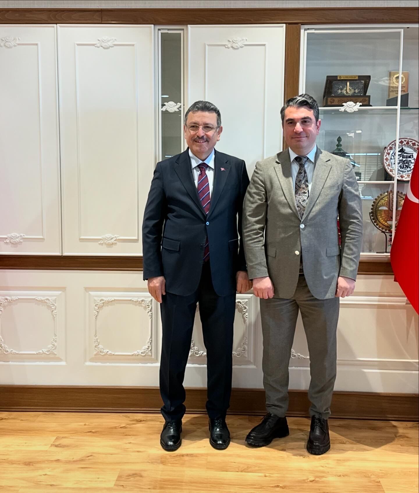 E53335 A 213 D 42 C7 8 A38 29396 B D72247