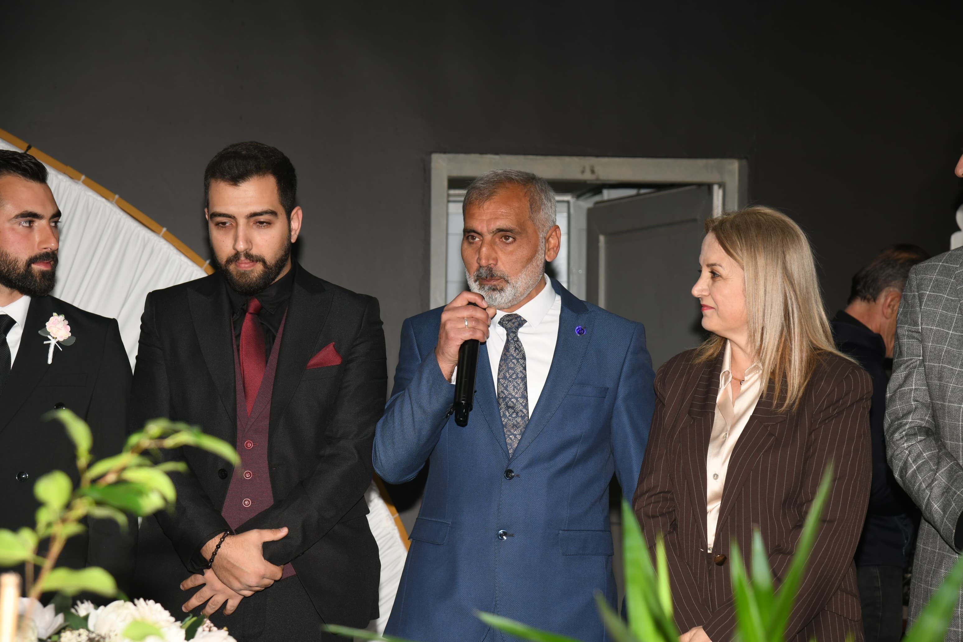 Ea0E080A 43Cc 447D 92A3 E53Ff3D4Bf29-1