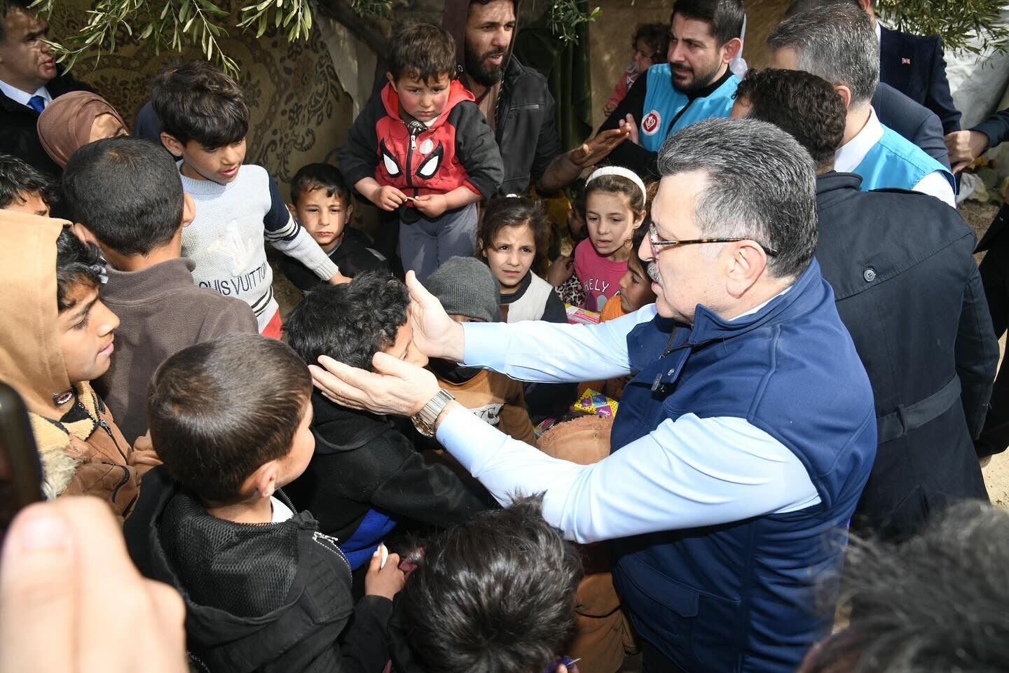 F E5 C4 D80 91 F9 4 A A C 8571 F6 D E6 B8780 C7