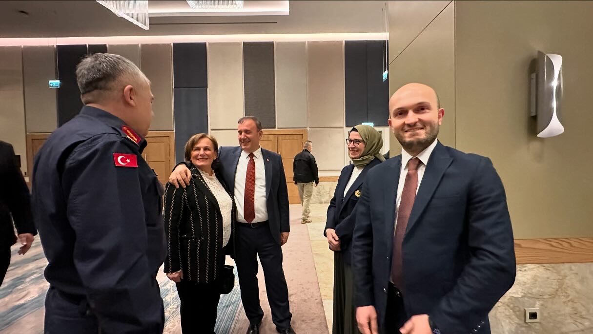 F0808 A97 D911 42 A8 B086 E84429291167