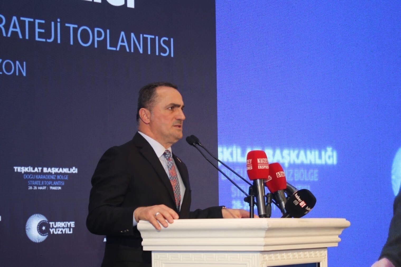 F9D69739 2252 48Fe A007 892C023B3221