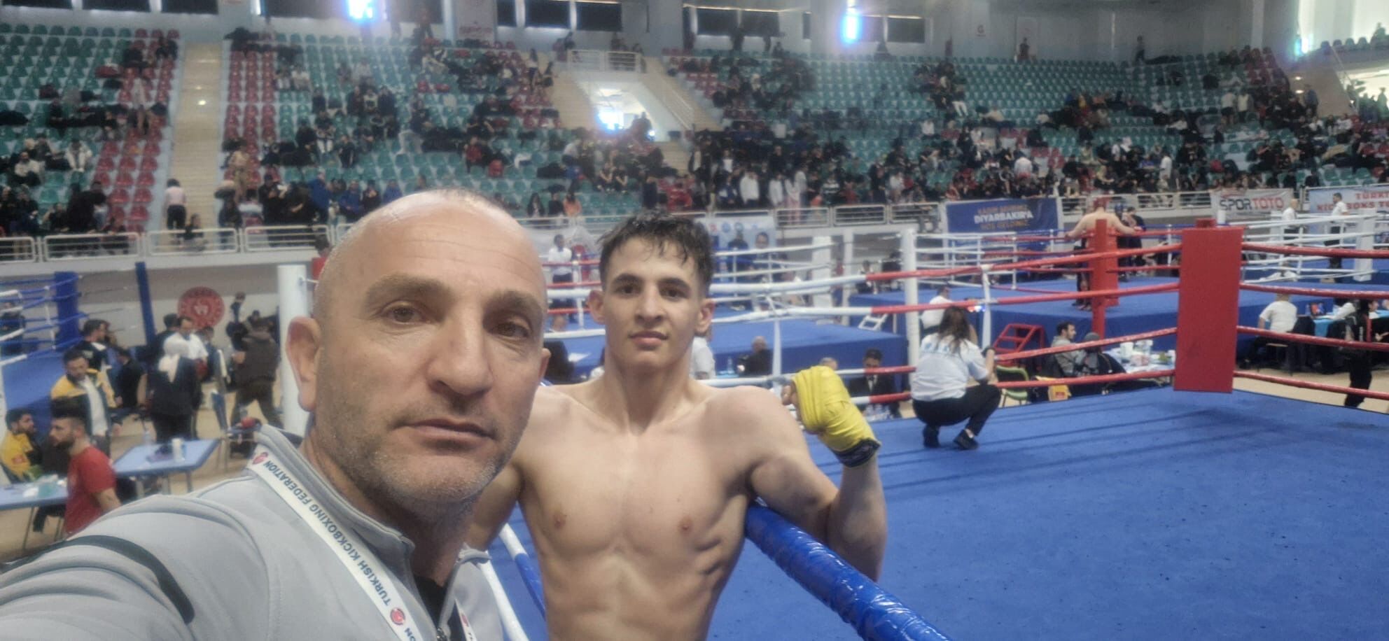 Fd566C39 F705 4Fad B048 B5F77A45021C