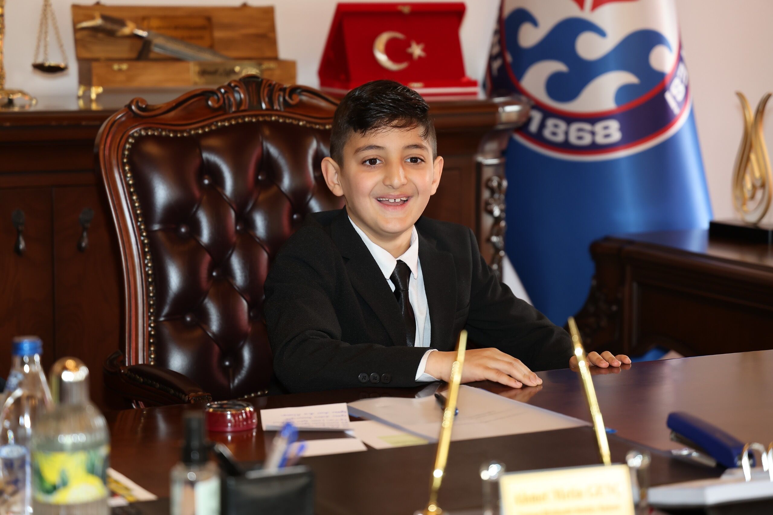 00651919 8A27 4957 8Fbe 93E0Ba060F71