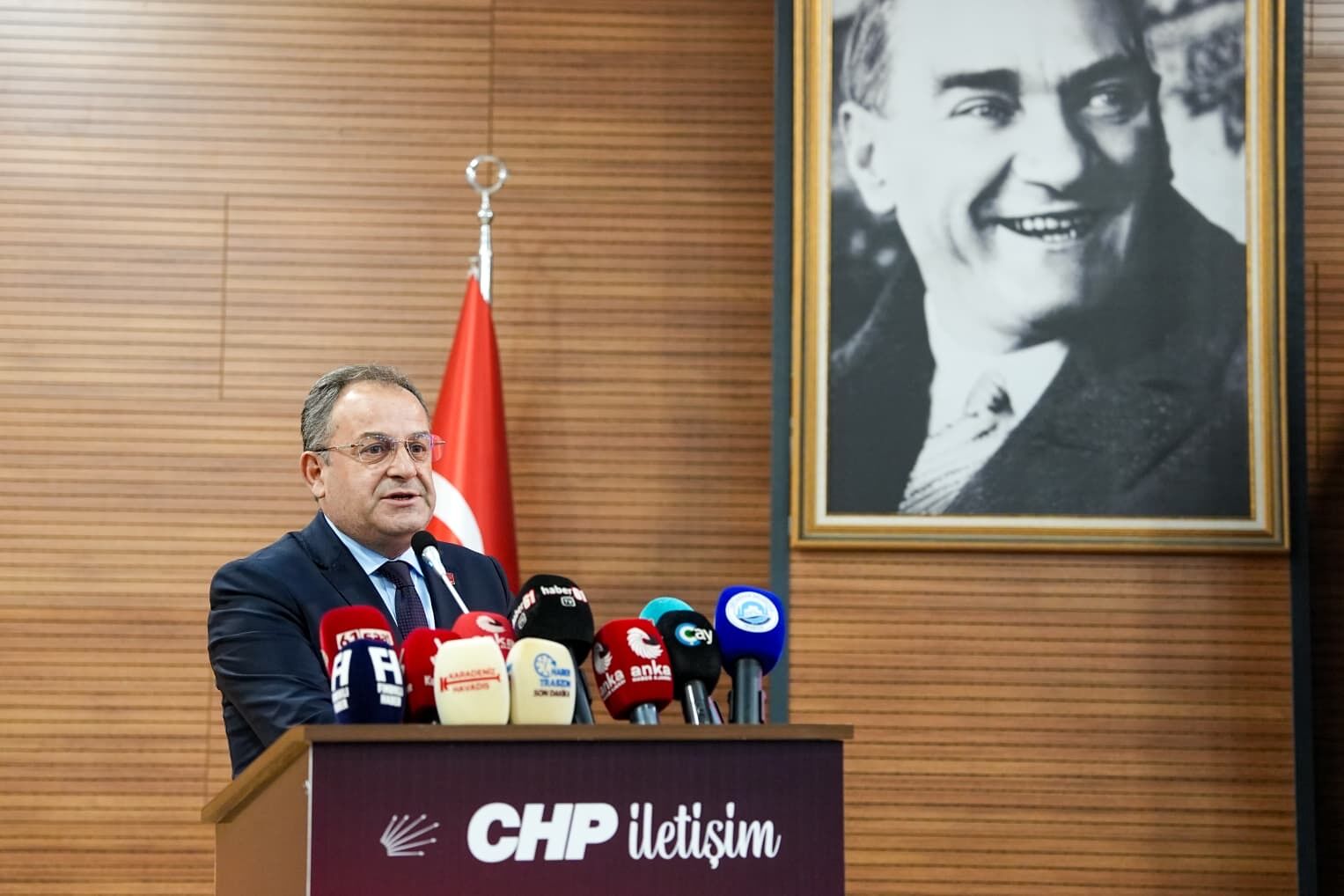 0F3Adeed 69B1 46Ab 8109 704D315D4E66