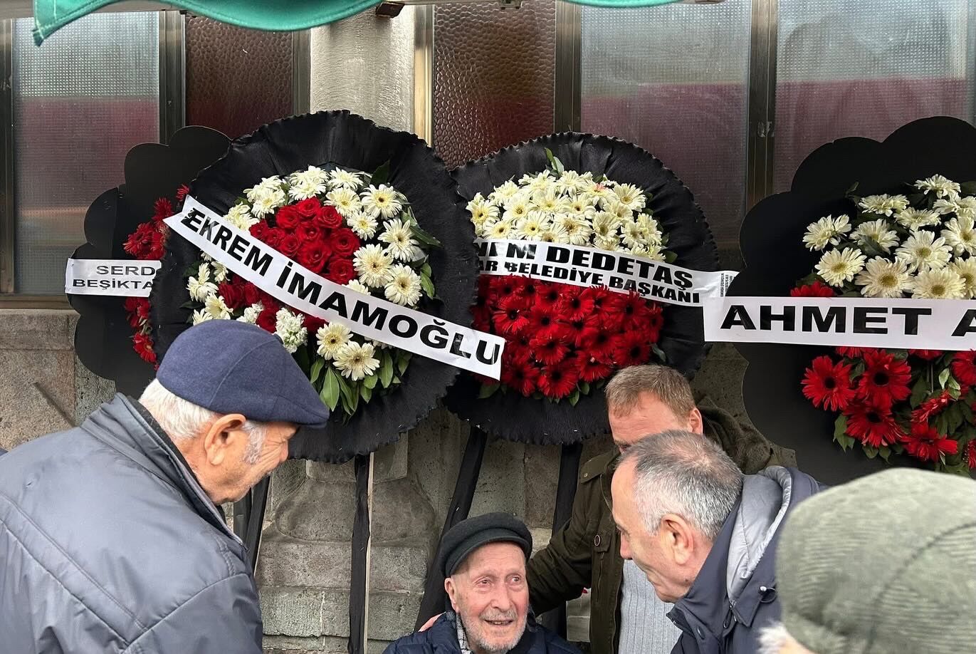 125 D9 B32 B B30 4853 B9 B E 60 D48 B7 C B810