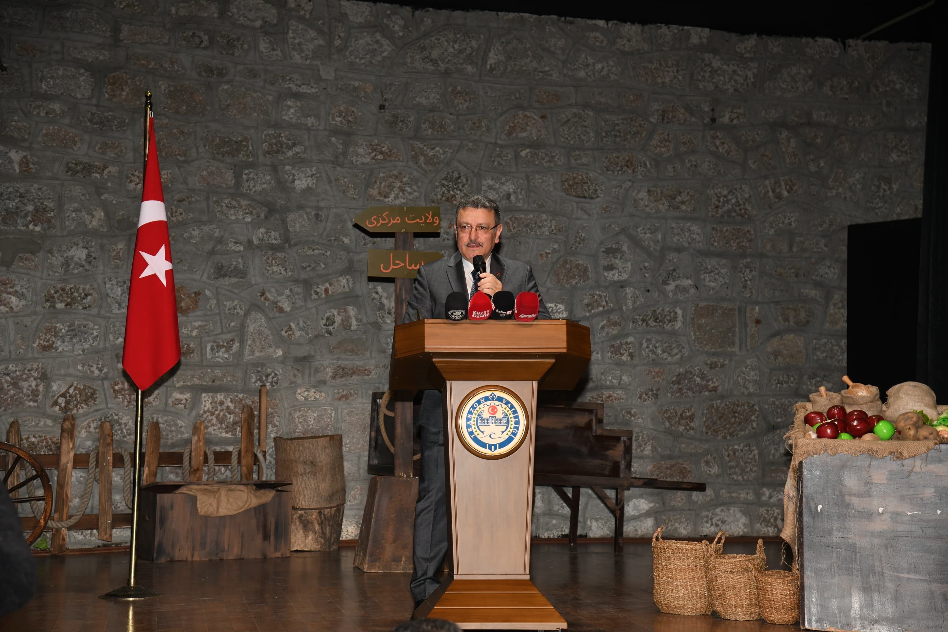 13Ccde56 7F55 4E75 B824 C40F79971E75