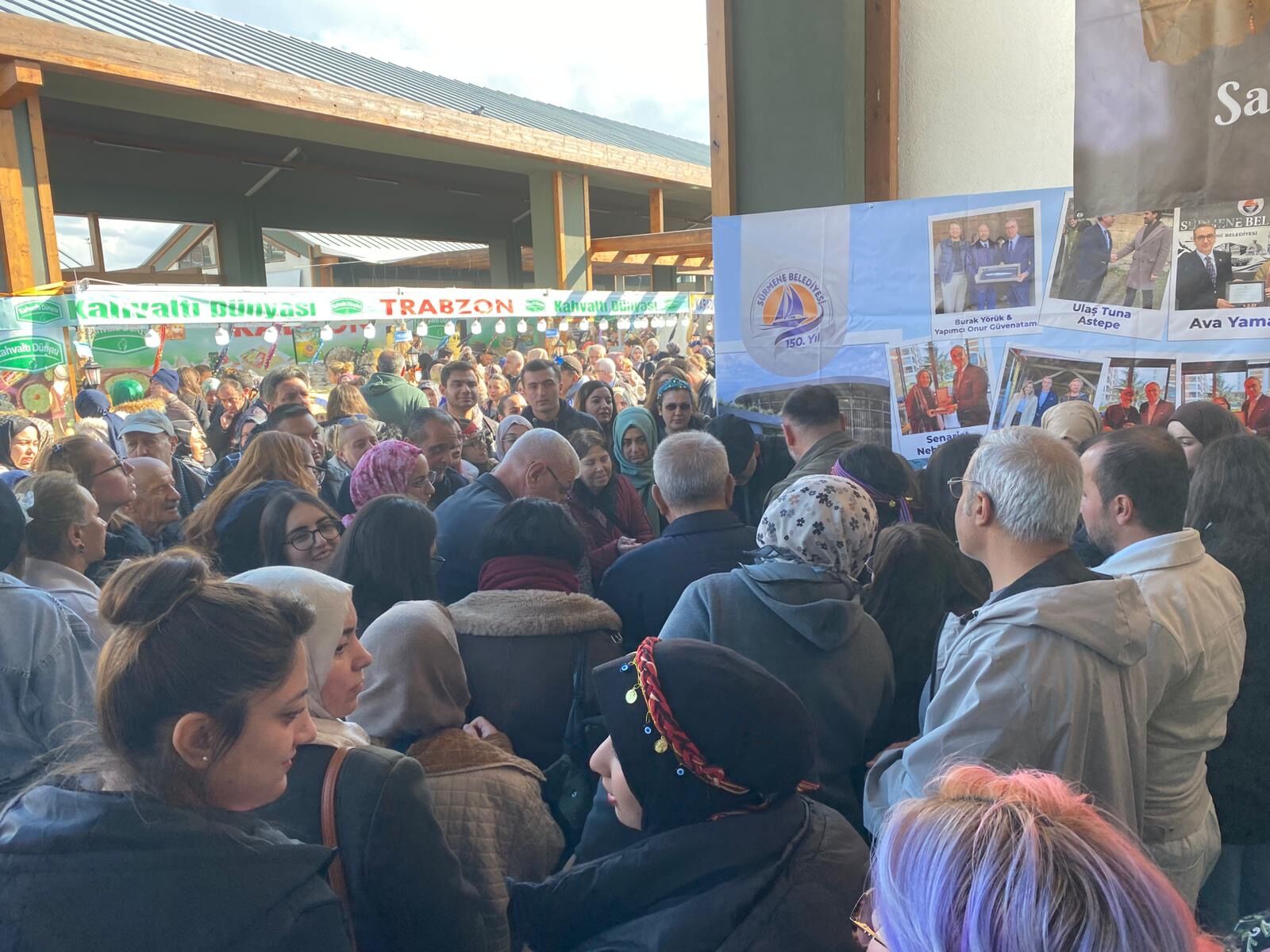 23A90De9 4Fb4 4555 8B6E 1256B60C17Fc