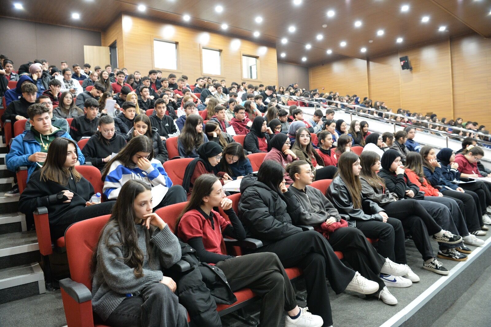 2B4C5958 1546 4271 92E6 C93C26E793E5