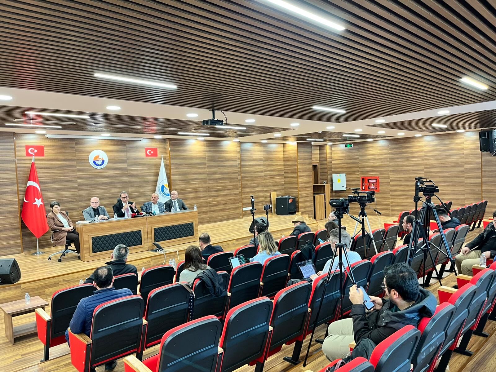 36439E4A 7A18 418C Bb35 E9C87F94Cc41