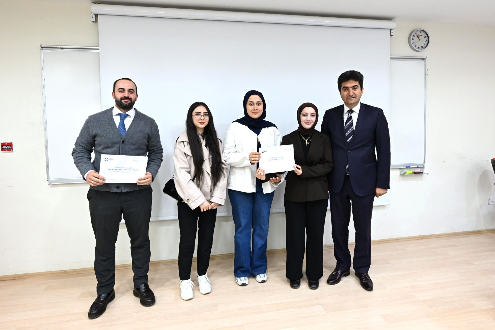 39F69A4C 8C78 46Aa 892C Dcce79C92Fde