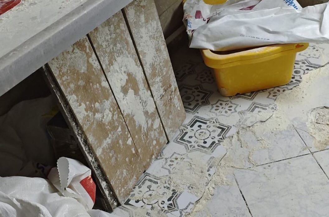 4 D52 E6 C4 E A8 4 B E0 A89 E 3352273286 F1