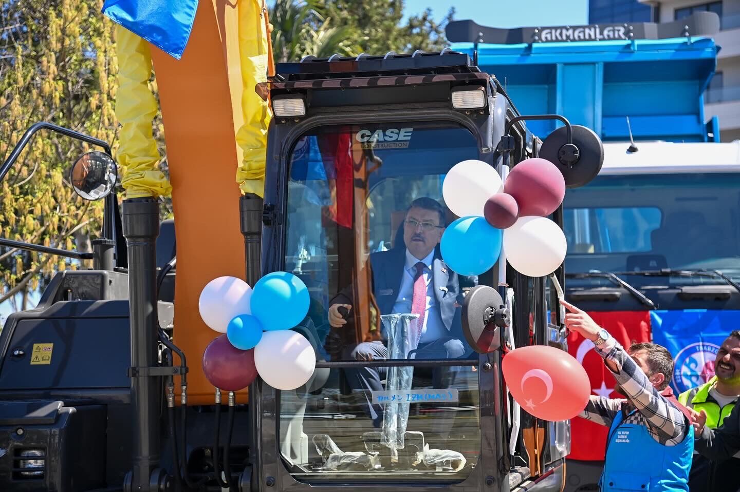 4384 F381 5 D43 4 B C0 B83 D 4 D0 C1 A88 E0 D8