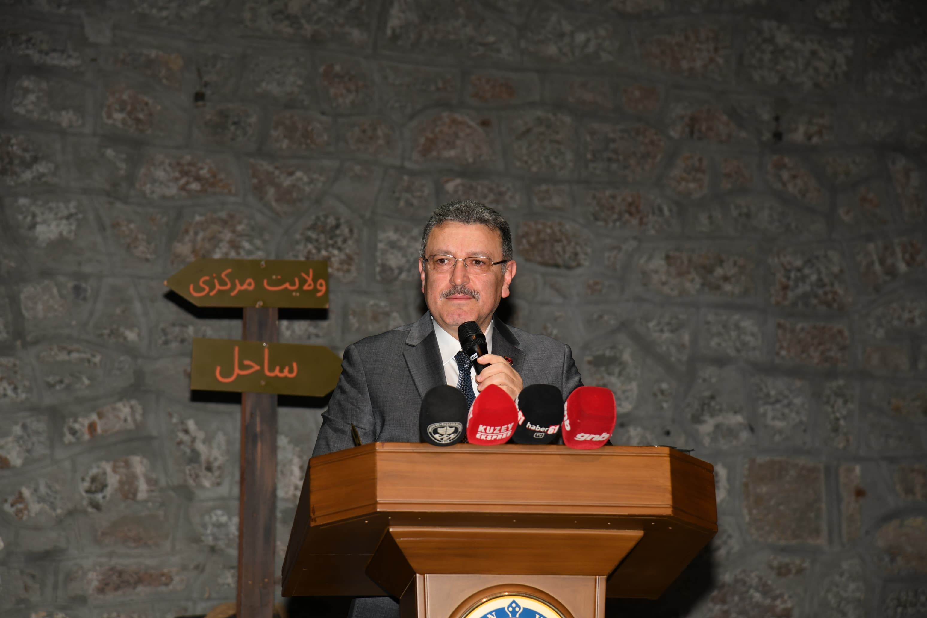 5C53E9F5 C07B 430F B3A4 C17B4Cdd9051